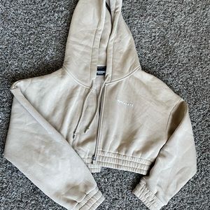 Alphalete linen cropped jacket
